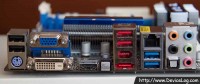 Asrock 890GX Extreme3 Mainboard - backpanel