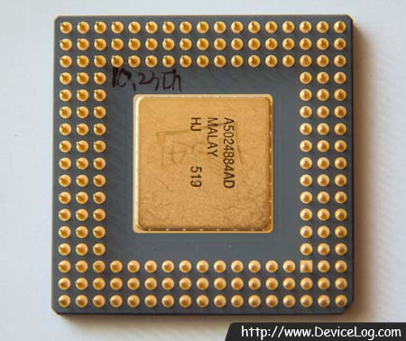인텔 80486DX4-100 CPU 뒷면