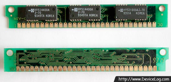 Hyundai 30-pin 1MB SIMM (HY514400A × 2 + HT531000A)